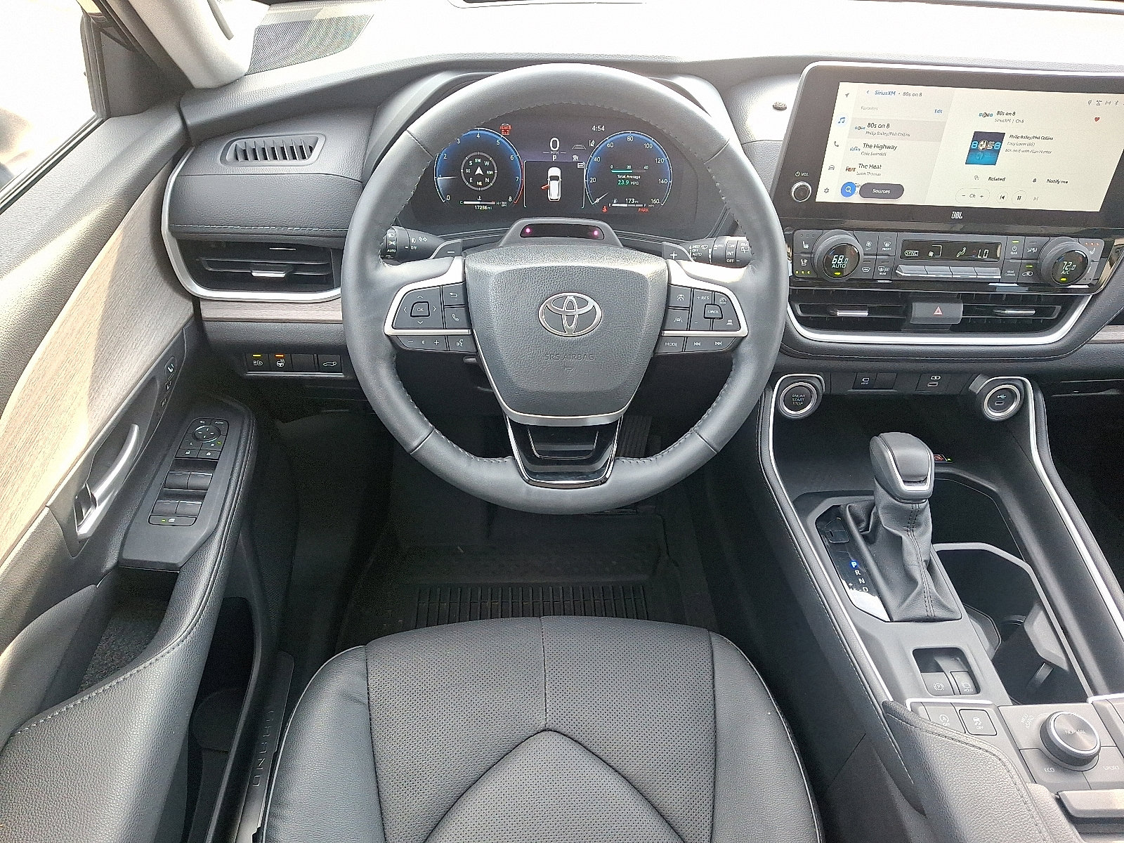 Used 2024 Toyota Grand Highlander AWD image 12