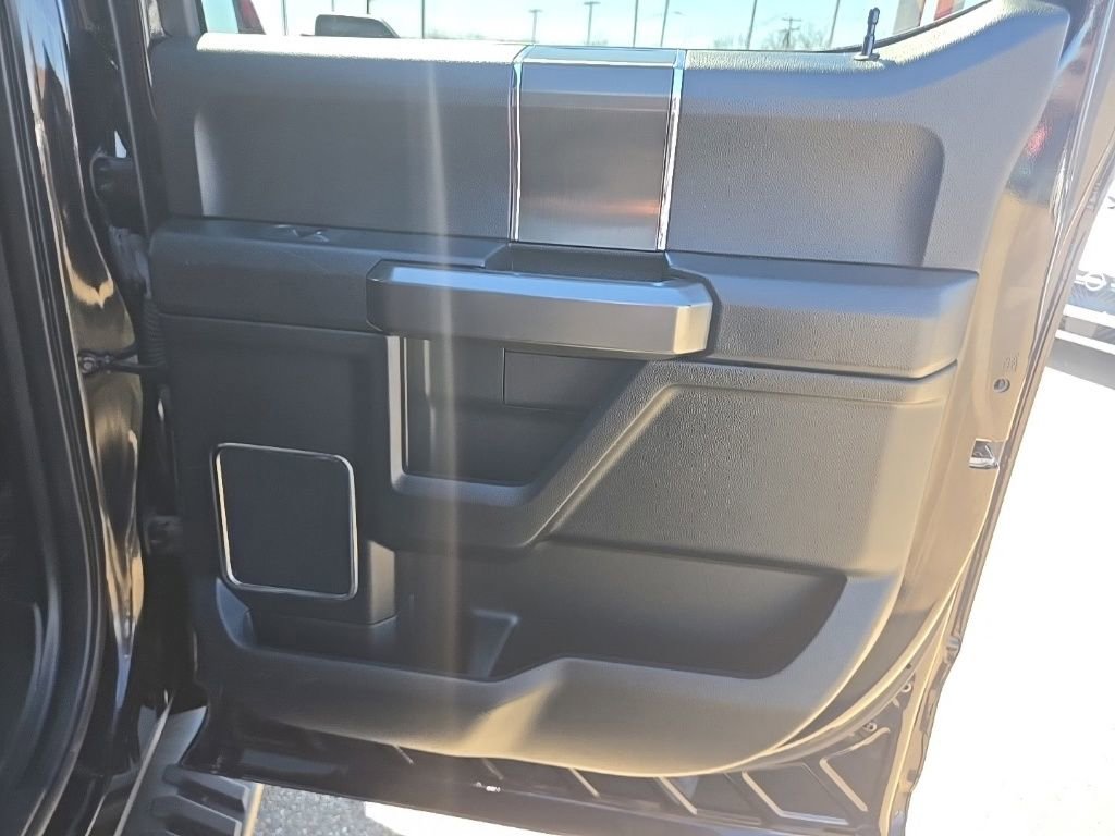 Used 2019 Ford F150 Lariat w/ Equipment Group 502A Luxury AWD/4WD image 36