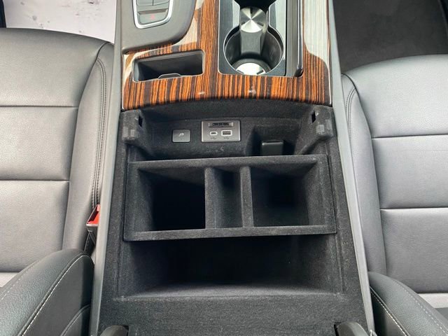 Used 2022 Cadillac Escalade ESV Luxury image 43