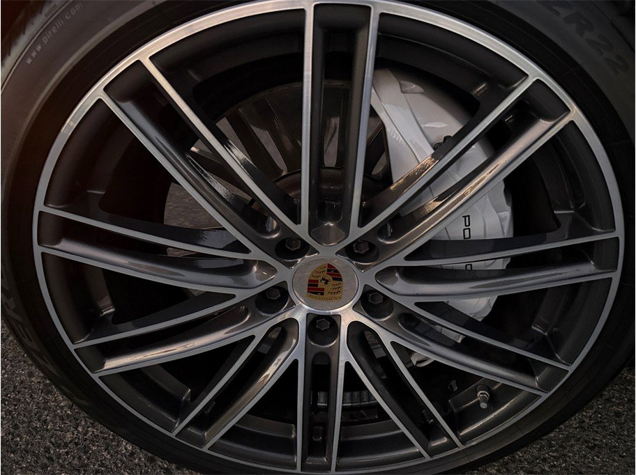 Used 2023 Porsche Cayenne Turbo image 43