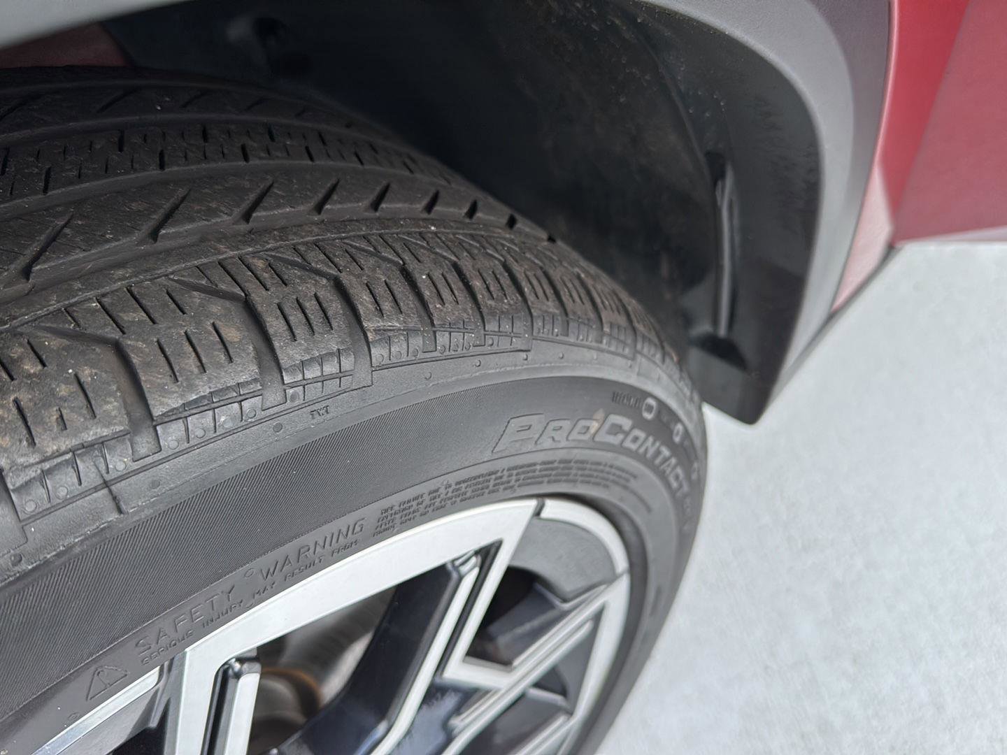 Used 2025 BMW X2 xDrive28i w/ Convenience Package image 34