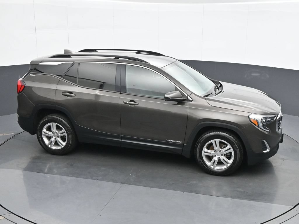 Used 2020 GMC Terrain SLE w/ Driver Convenience Package AWD/4WD image 23