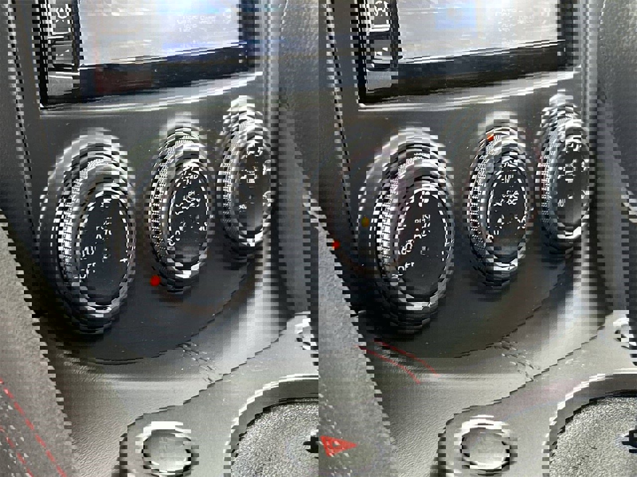 Used 2017 Nissan 370Z NISMO image 24