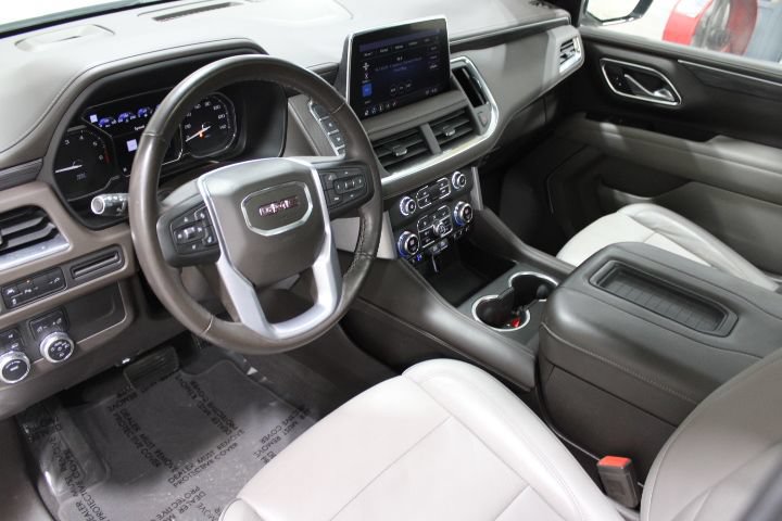 Used 2021 GMC Yukon SLT w/ SLT Premium Package AWD/4WD image 44