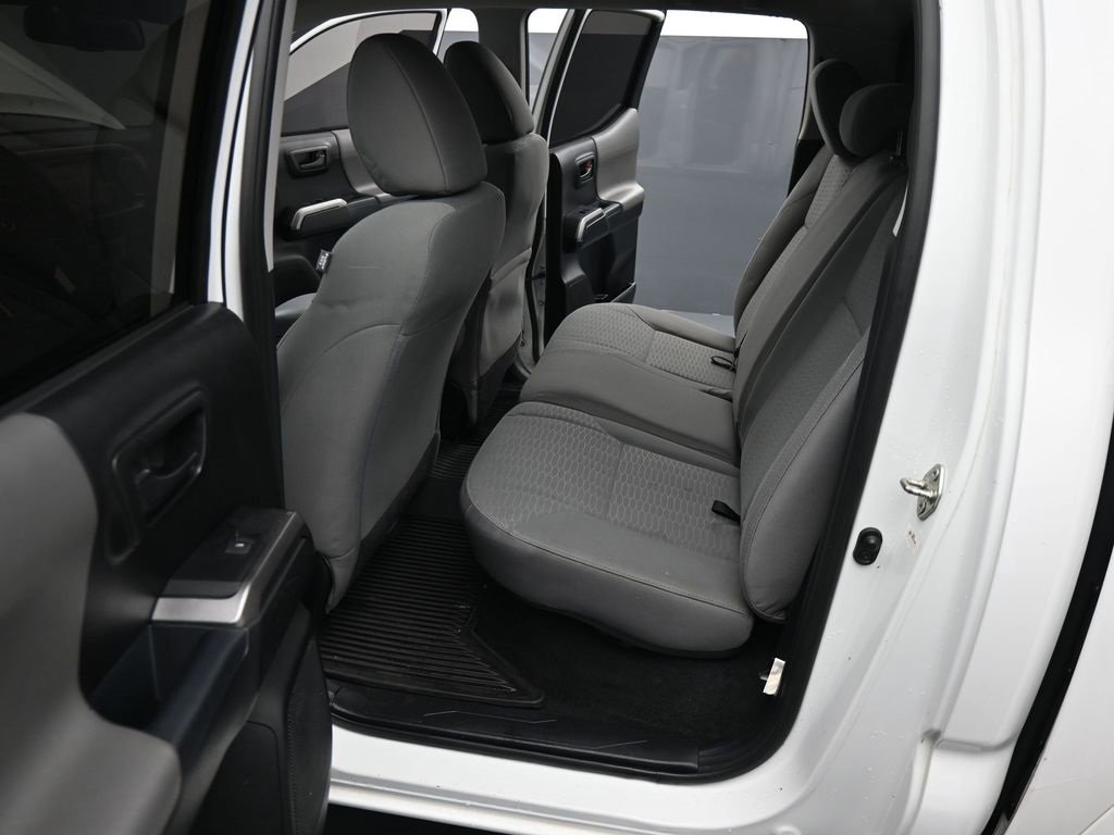 Used 2017 Toyota Tacoma SR5 w/ Tow Package image 21