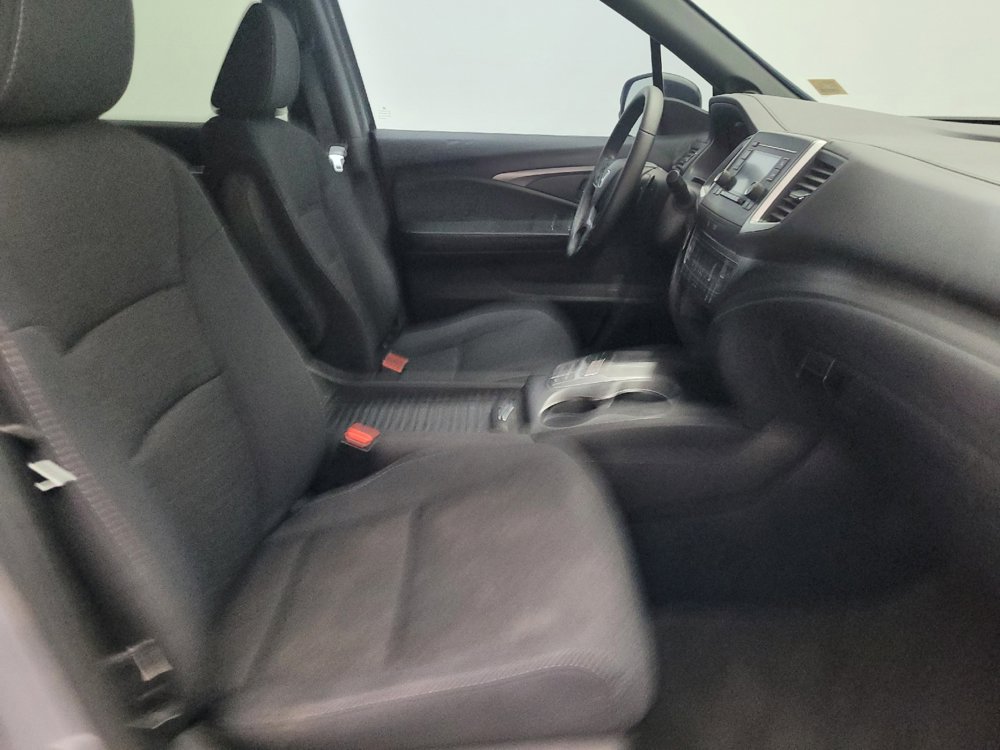 Used 2019 Honda Passport Sport image 21