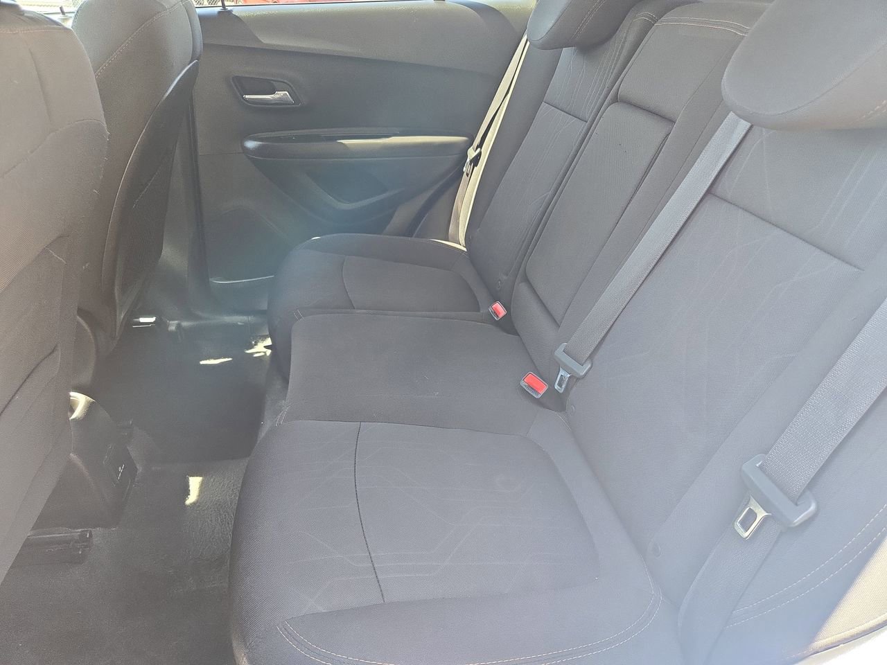 Used 2019 Chevrolet Trax LT FWD image 17