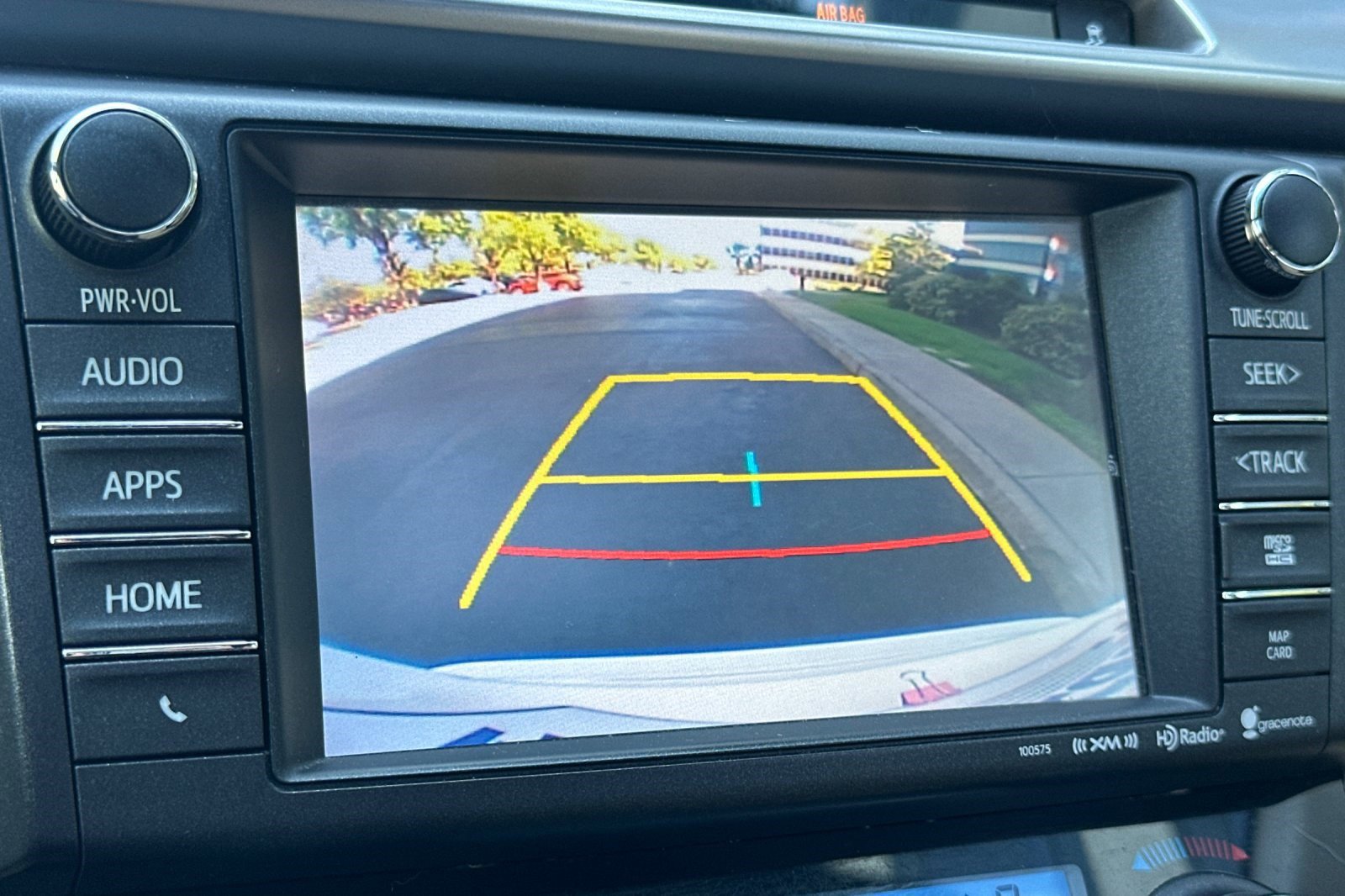 Used 2016 Toyota RAV4 XLE image 25