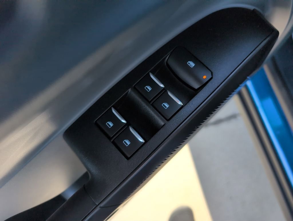 New 2026 Ford Maverick XL image 28