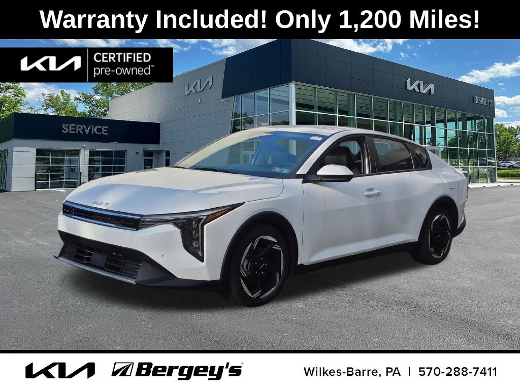 Certified 2025 Kia K4 EX FWD image 1
