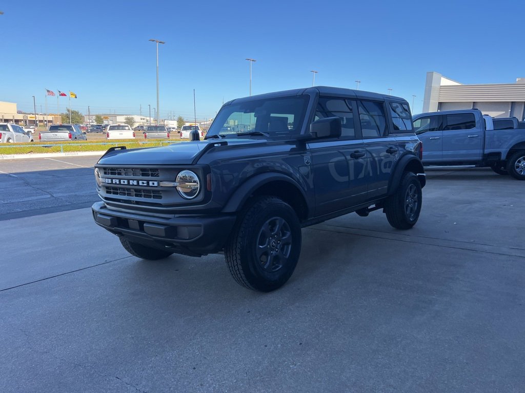 New 2025 Ford Bronco Big Bend image 3