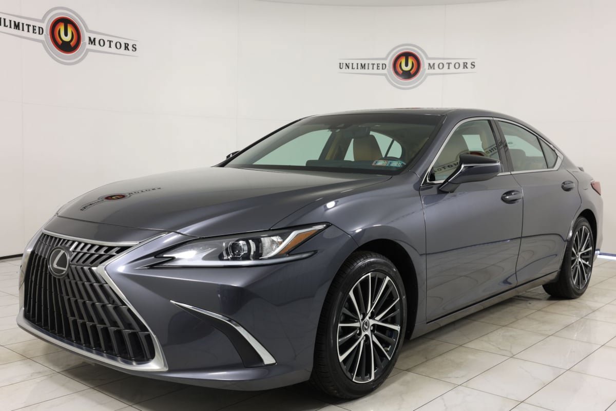 Used 2024 Lexus ES 350 w/ Premium Package FWD image 5