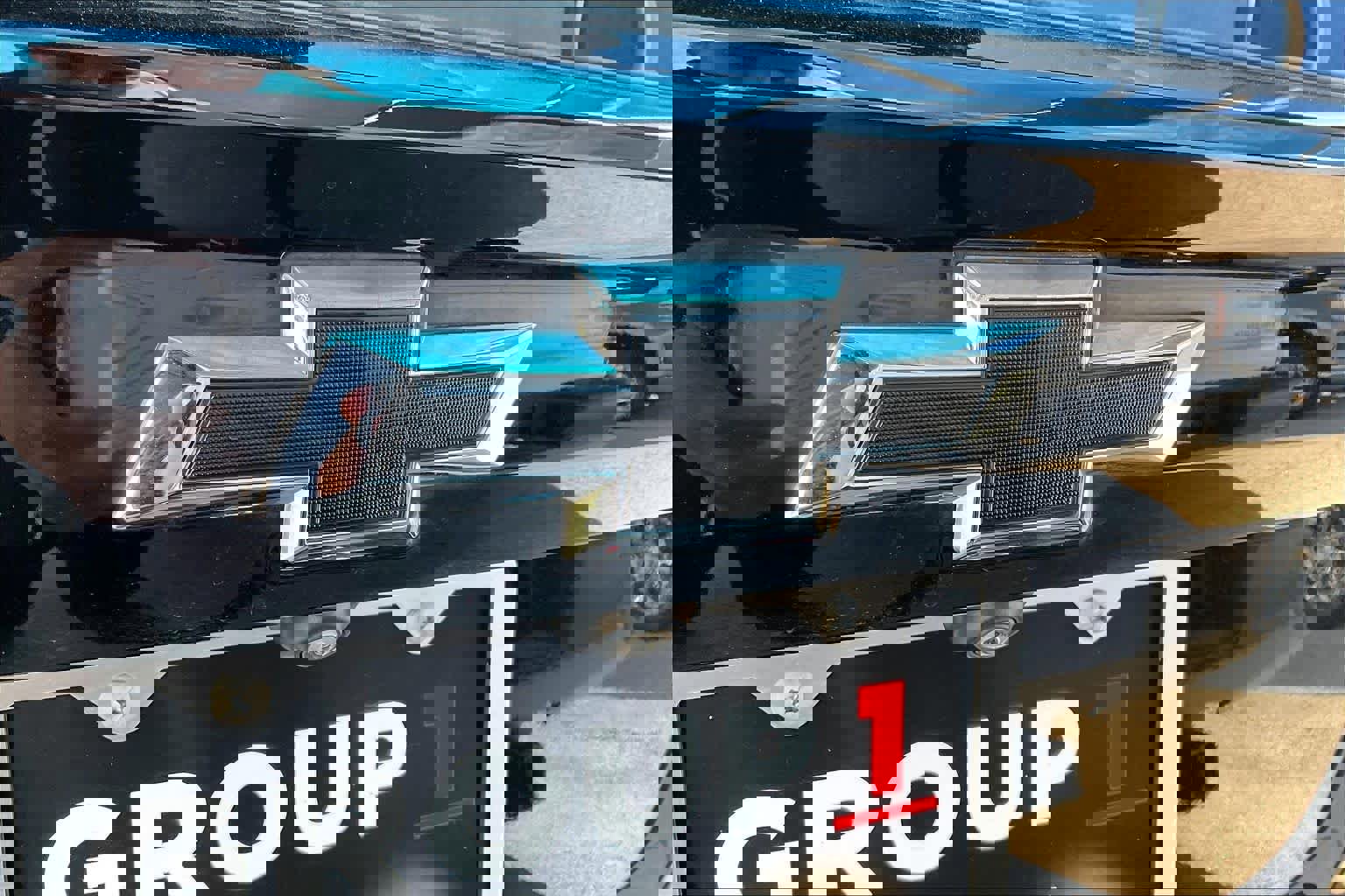 Used 2022 Chevrolet Bolt EUV Premier w/ Sun & Sound Package image 33