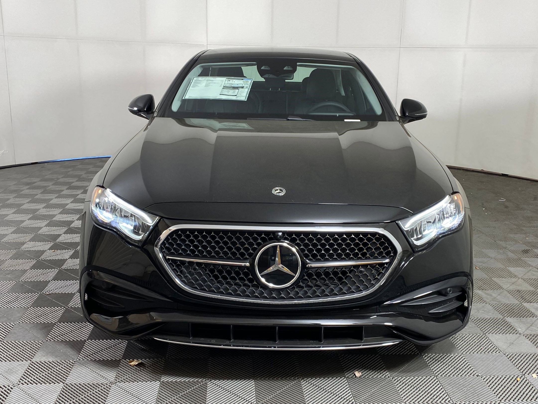 New 2026 Mercedes-Benz E 450 4MATIC Sedan image 5