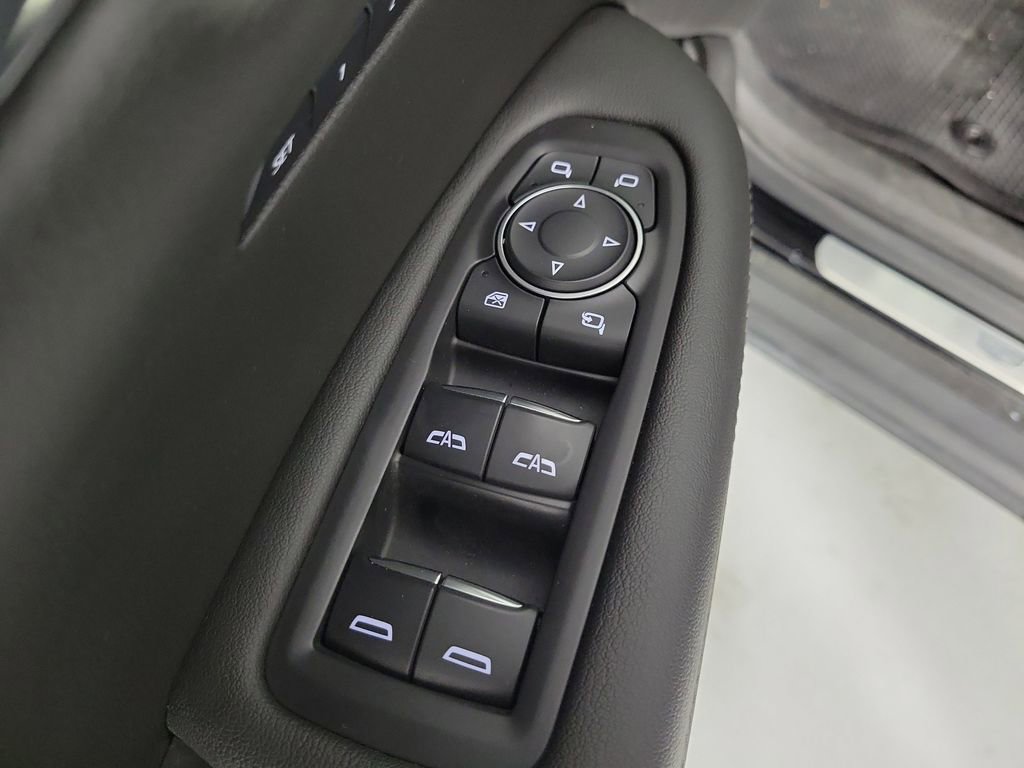 Certified 2023 Cadillac XT6 Premium Luxury image 21