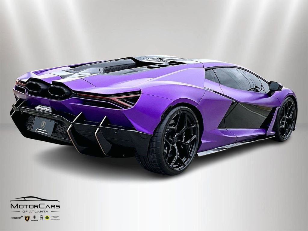 Used 2024 Lamborghini Revuelto image 13