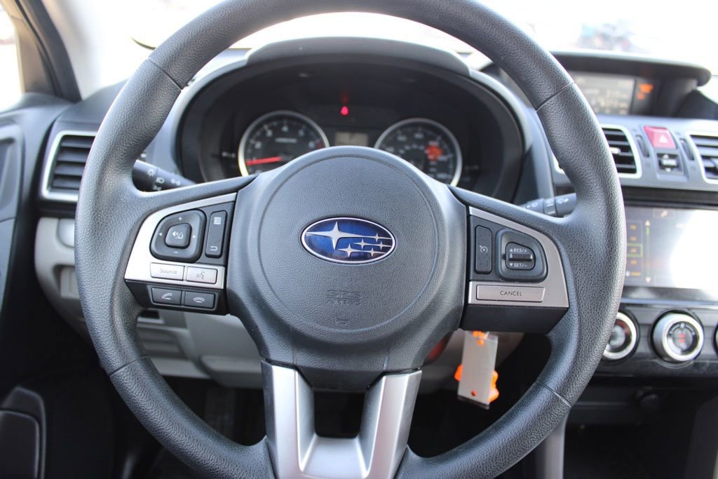 Used 2018 Subaru Forester 2.5i Premium w/ All-Weather Package image 28