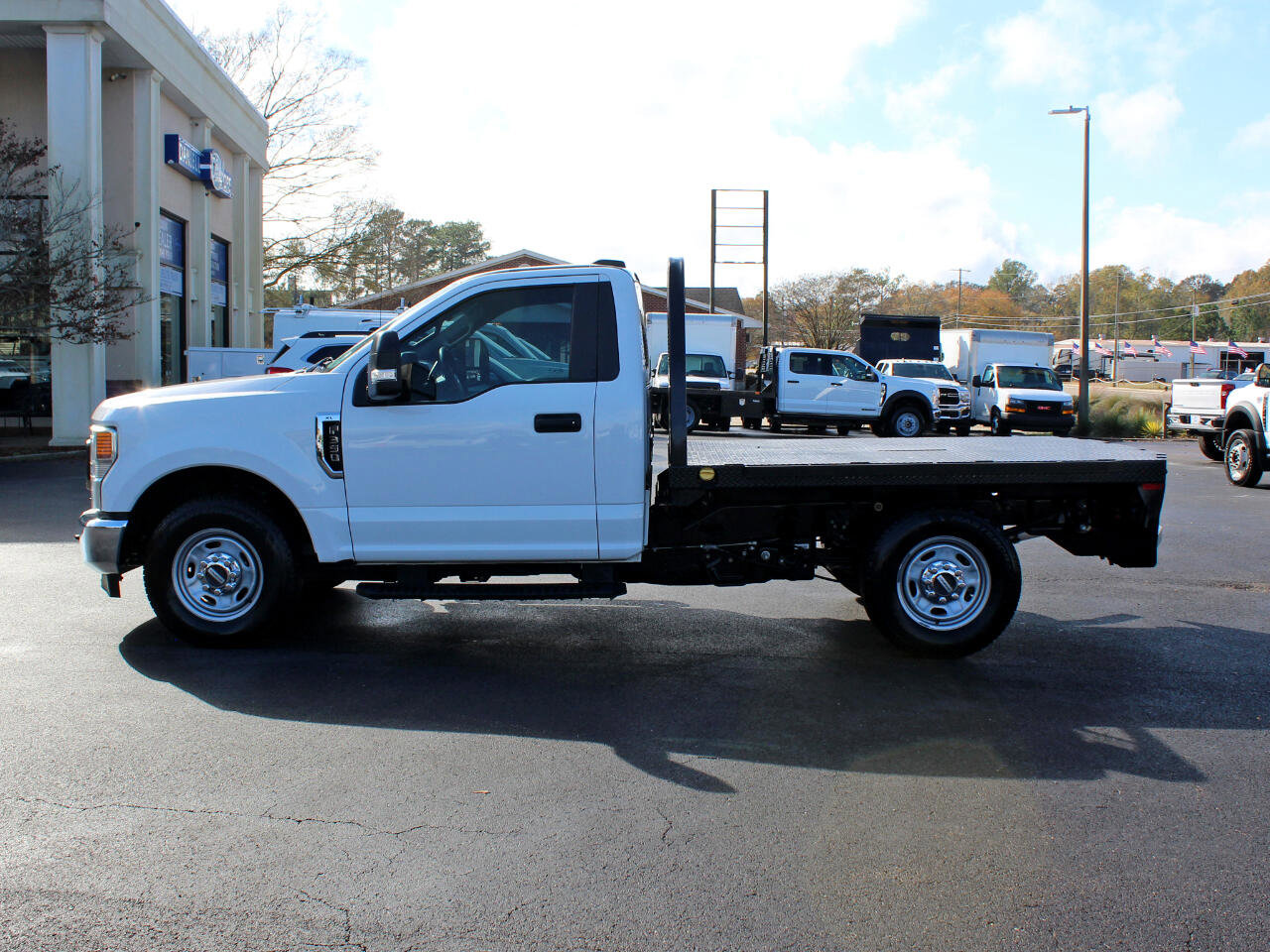 Used 2020 Ford F350 XL w/ Power Equipment Group image 10