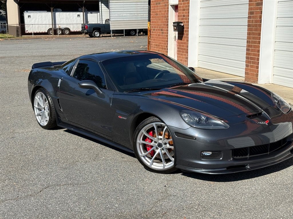 Used 2009 Chevrolet Corvette Z06 RWD image 25