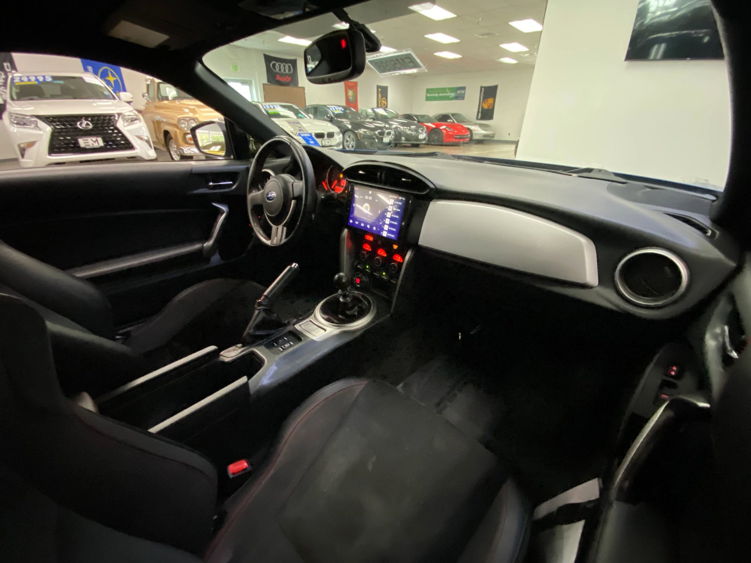 Used 2015 Subaru BRZ Limited w/ Popular Package #1B RWD image 20
