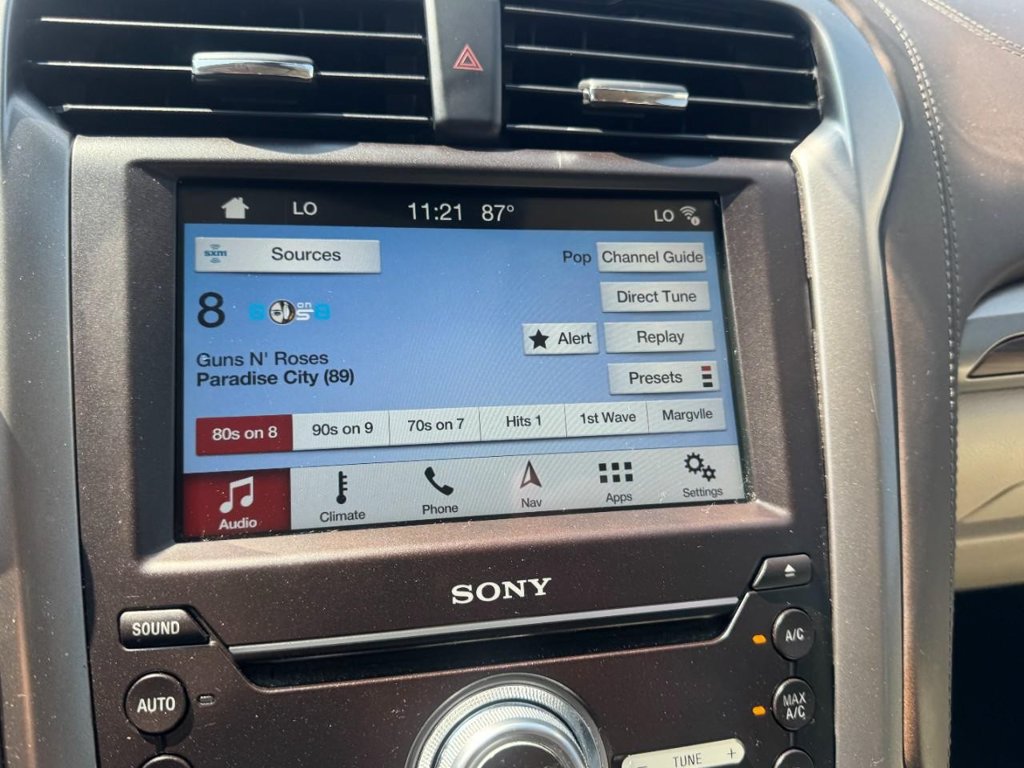 Used 2018 Ford Fusion Platinum FWD image 20