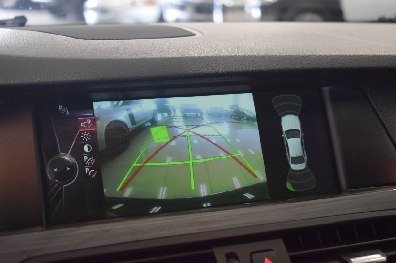Used 2013 BMW 528i Sedan RWD image 57