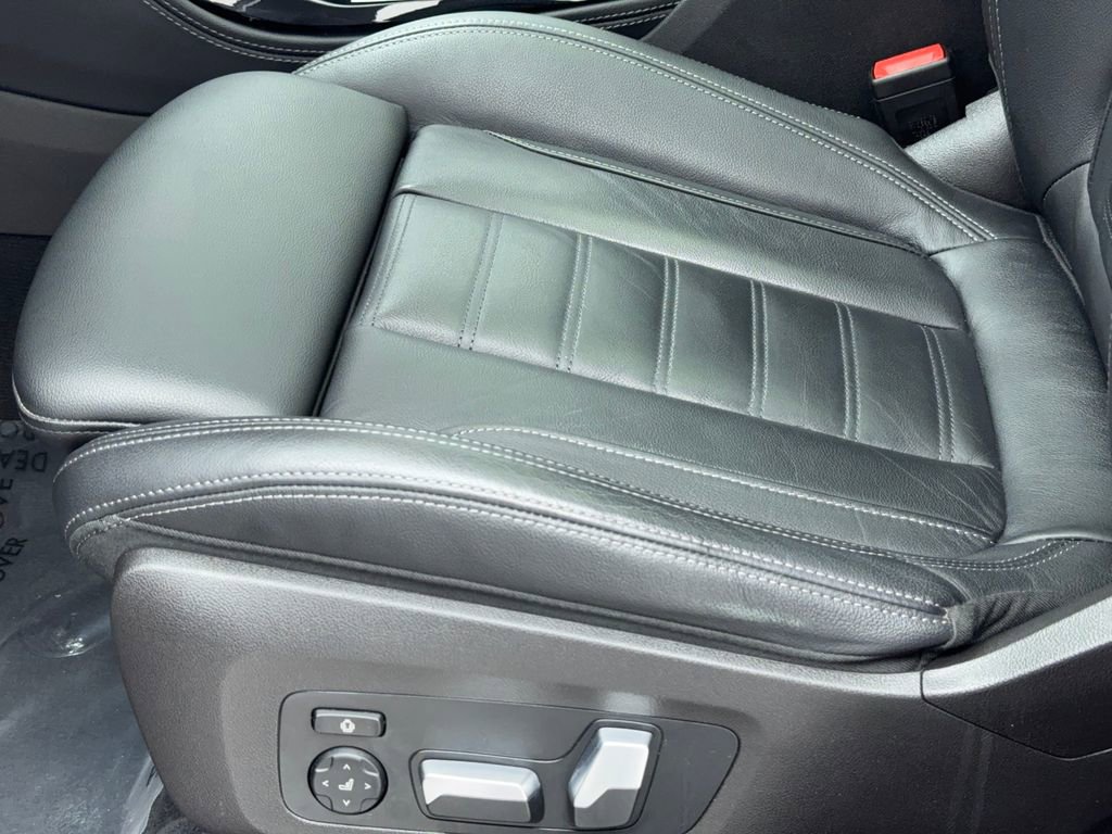 Used 2023 BMW X4 xDrive30i w/ M Sport Package image 39