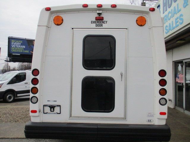 Used 2018 Ford E-450 and Econoline 450 Super Duty w/ Shuttle Bus Prep Package RWD image 8