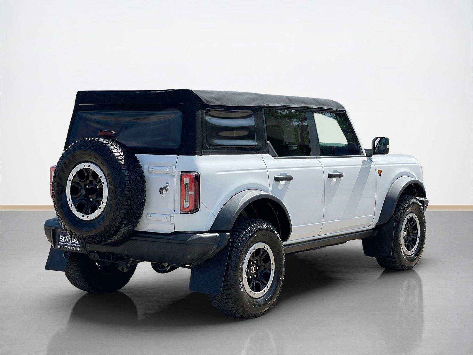 Used 2021 Ford Bronco Badlands AWD/4WD image 8