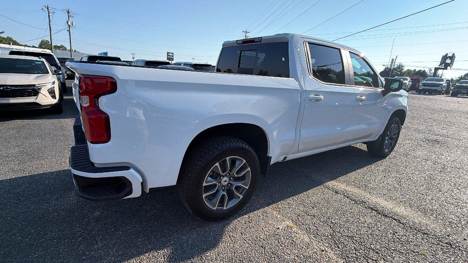 New 2026 Chevrolet Silverado 1500 RST w/ RST All Star Premium Package AWD/4WD image 5