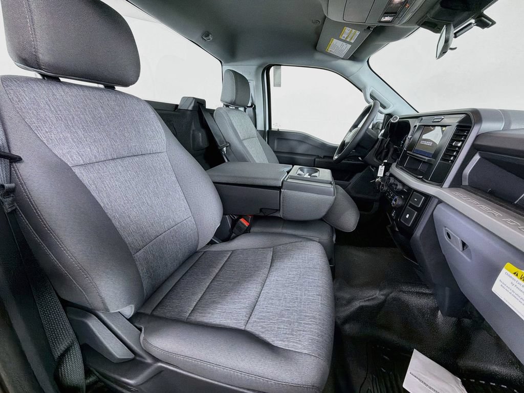 New 2027 Ford F350 XL w/ XL Driver Assist Package AWD/4WD image 15
