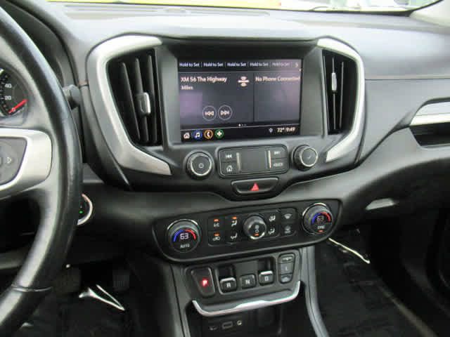 Used 2021 GMC Terrain SLT image 24