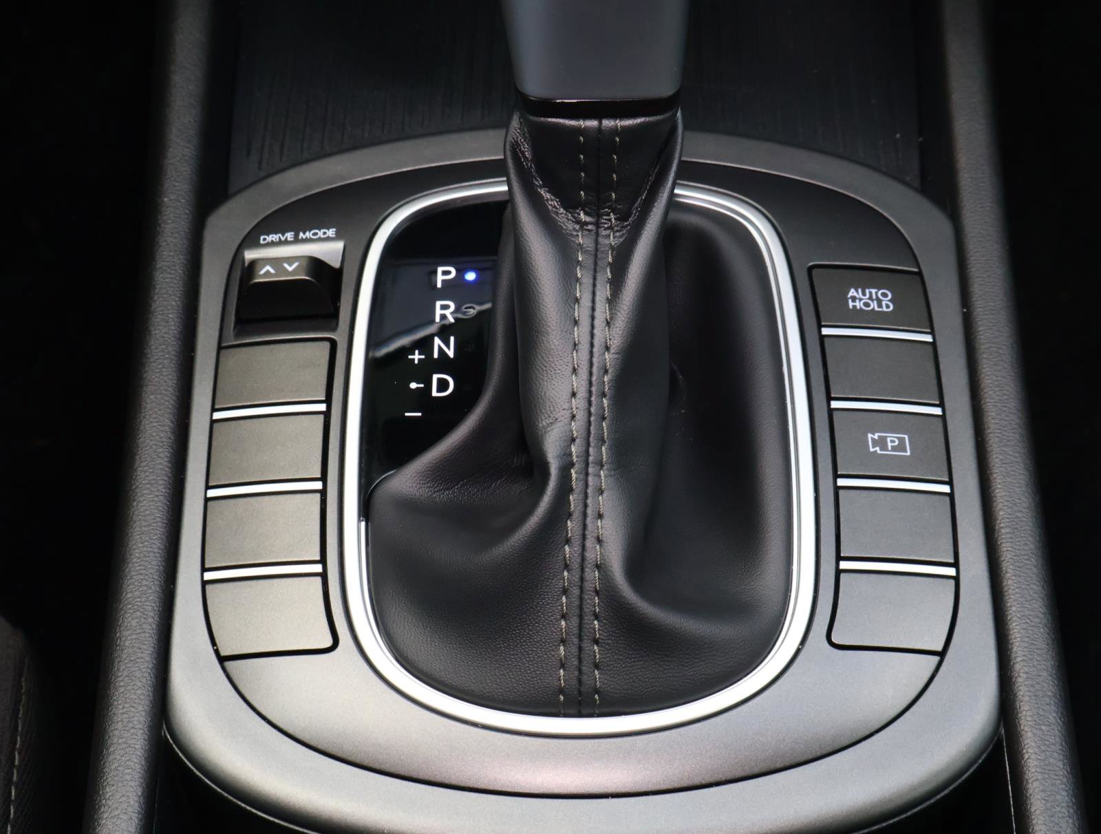 Certified 2026 Hyundai Kona SE image 24