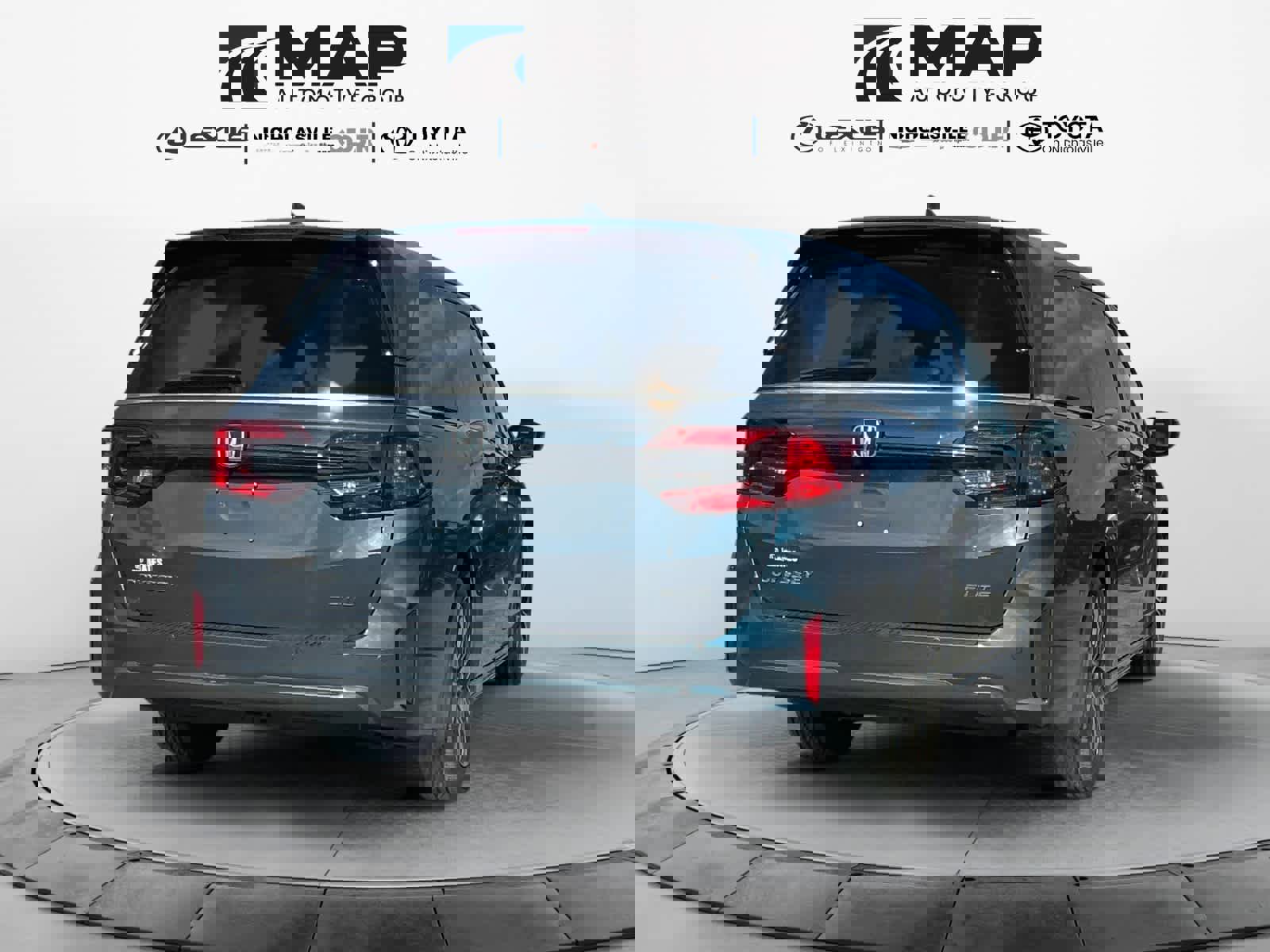 Used 2025 Honda Odyssey Elite image 5