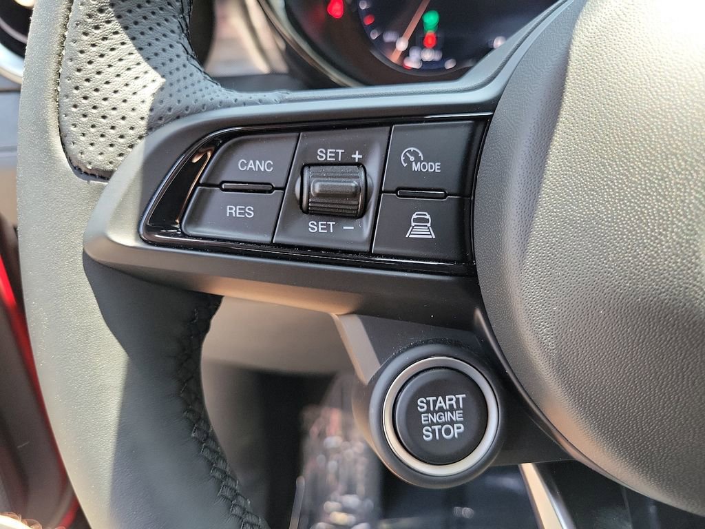 New 2024 Alfa Romeo Tonale Speciale image 7