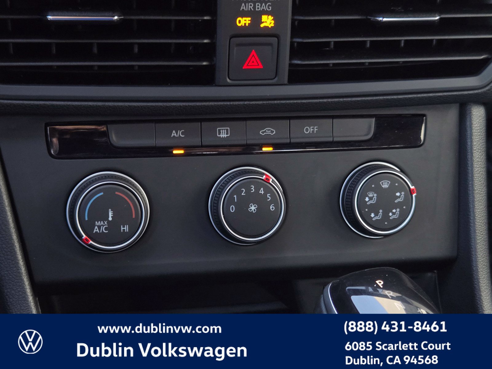 Certified 2023 Volkswagen Jetta Sport FWD image 19