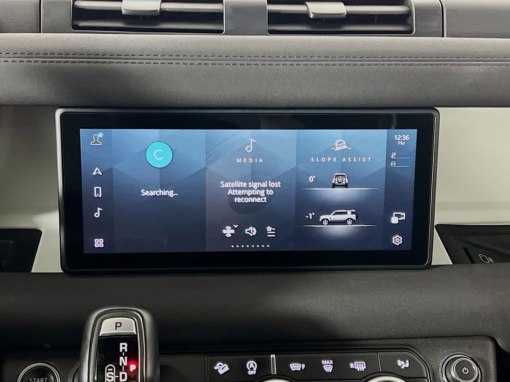 Used 2023 Land Rover Defender 110 S image 15