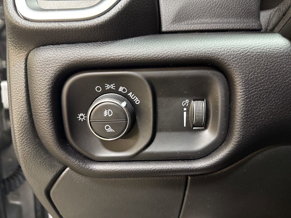 Certified 2022 RAM 2500 Big Horn w/ Night Edition image 24