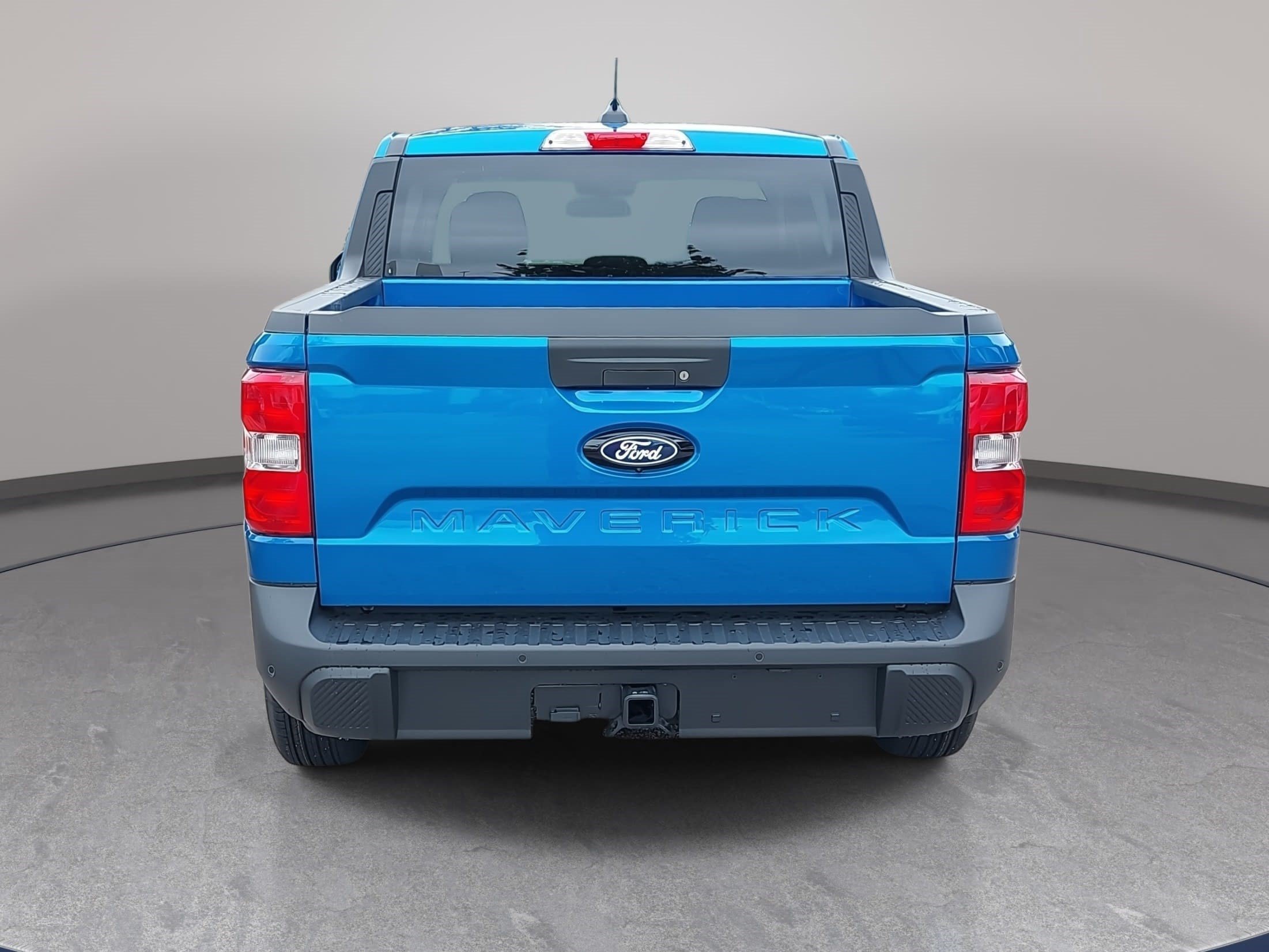 New 2026 Ford Maverick XLT w/ XLT Luxury Package FWD image 6