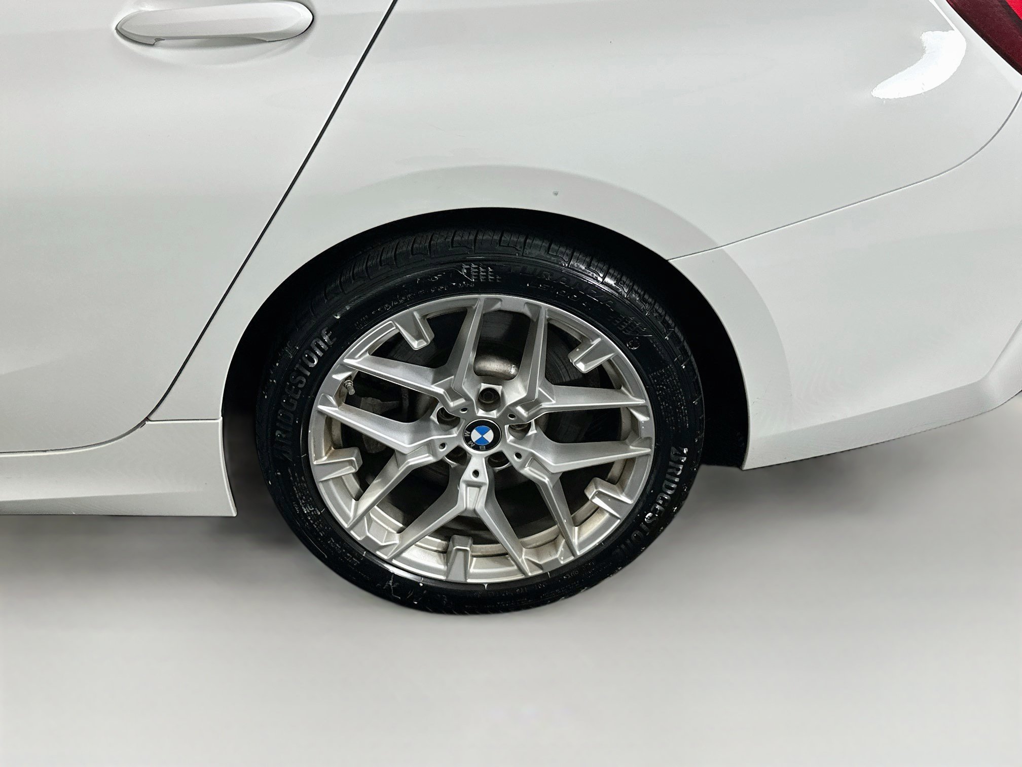 Used 2025 BMW 330i Sedan RWD image 11