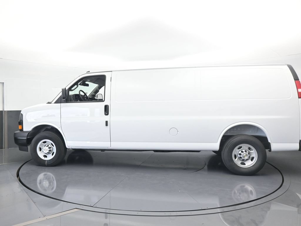 New 2025 Chevrolet Express 3500 Extended w/ Driver Convenience Package RWD image 3