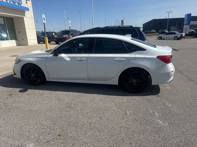 Used 2023 Honda Civic Sport image 3
