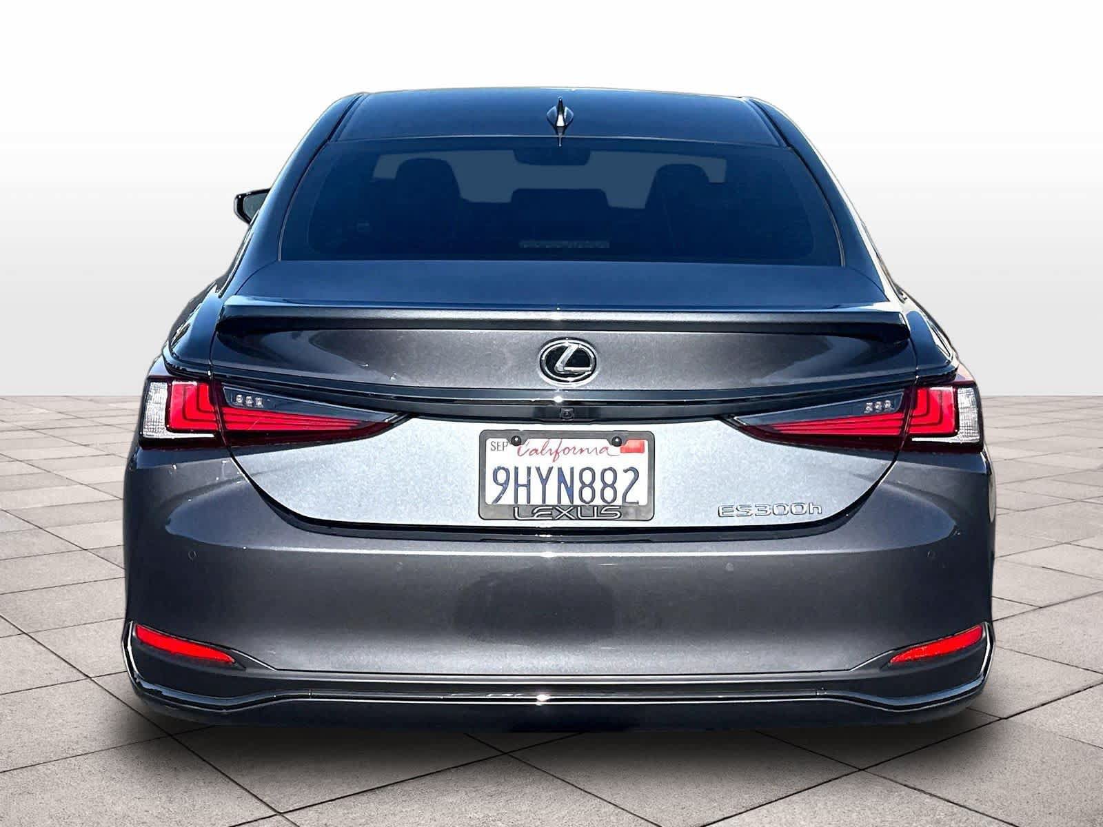 Used 2024 Lexus ES 300h F Sport w/ Accessory Package (Z1) FWD image 8