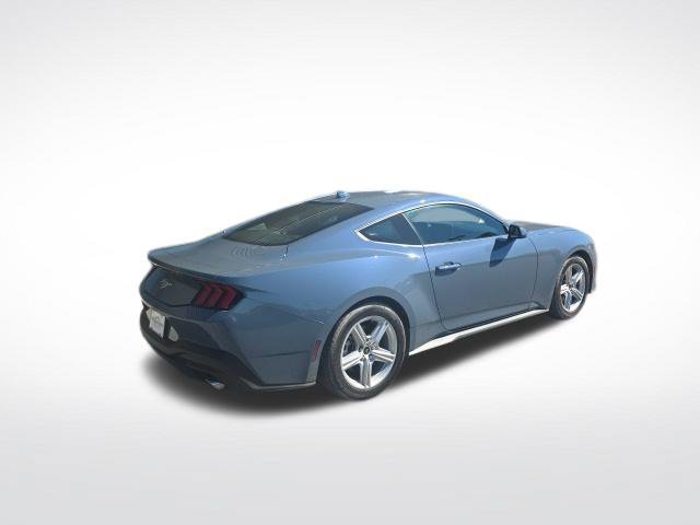 Used 2026 Ford Mustang Coupe RWD image 2