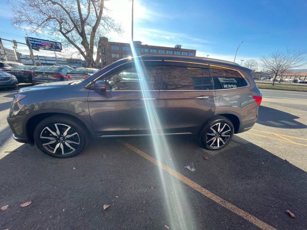 Used 2021 Honda Pilot Touring image 6