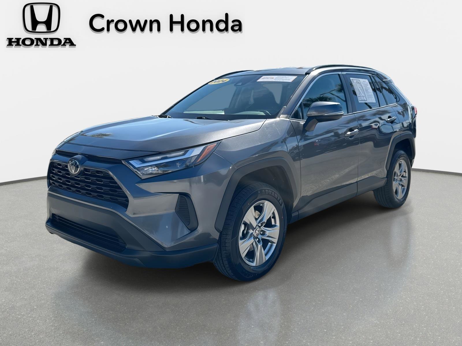 Used 2024 Toyota RAV4 XLE image 1