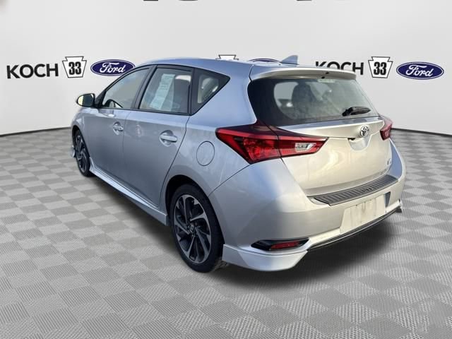 Used 2018 Toyota Corolla iM image 5