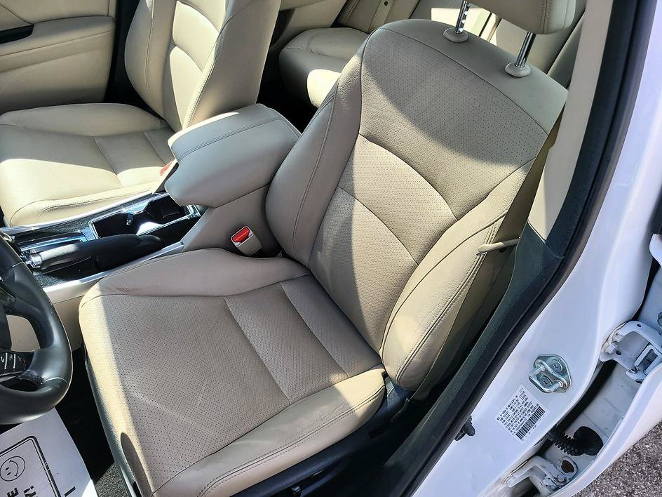 Used 2017 Honda Accord EX-L image 23