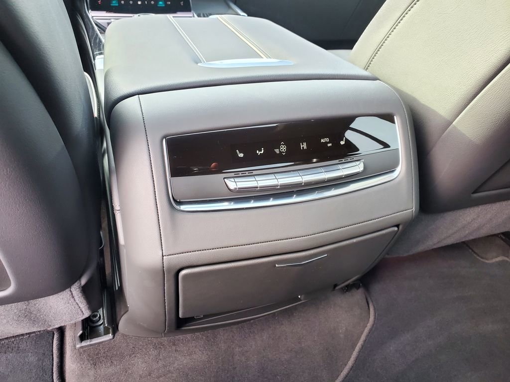 Certified 2025 Cadillac Escalade Sport image 48