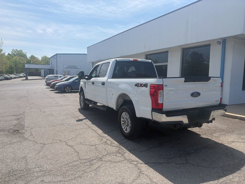 Used 2018 Ford F250 XLT w/ Snow Plow Prep Package image 7